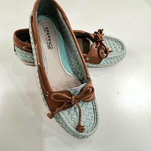 Cute turquoise sherry’s